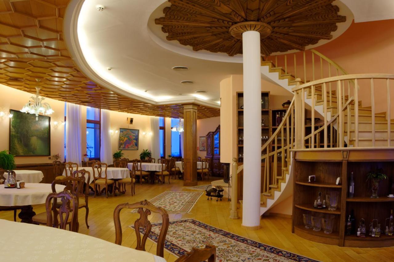 Hotel Soli Invicto Elenovo  エクステリア 写真