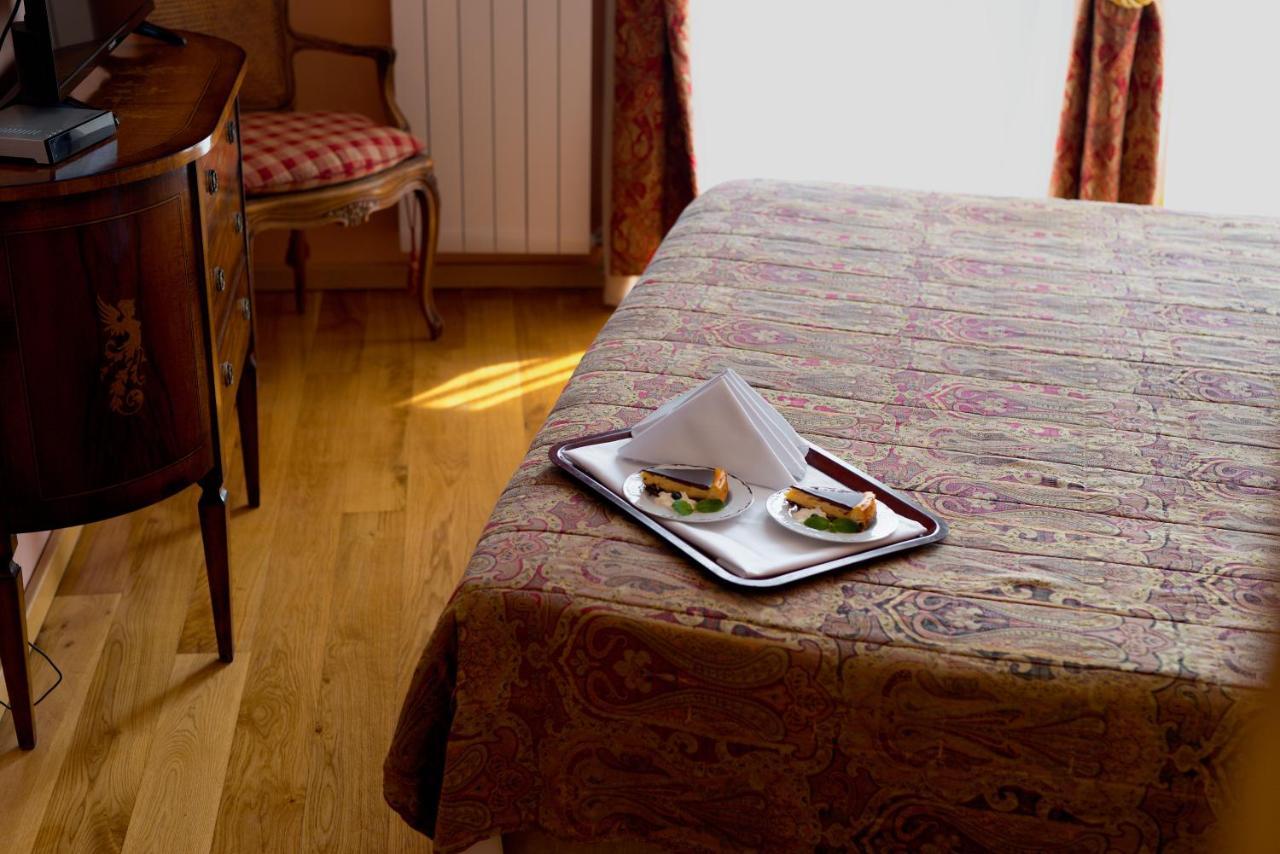 Hotel Soli Invicto Elenovo  エクステリア 写真