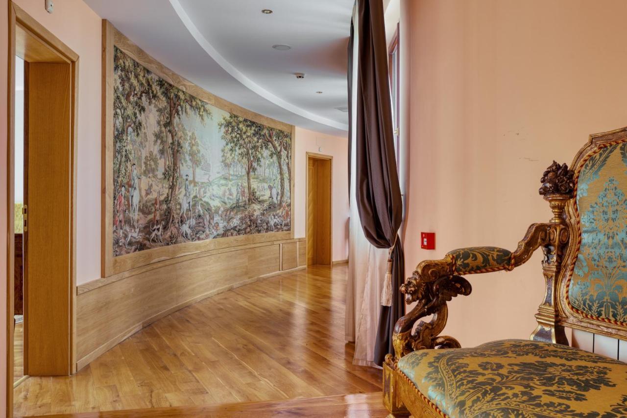 Hotel Soli Invicto Elenovo  エクステリア 写真